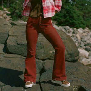 AE Stretch Corduroy Super High-Waisted Flare Pant - Size 10 Regular - Maroon